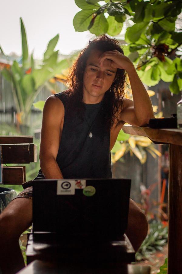 Akih Pods Hostel Playa Santa Teresa  外观 照片