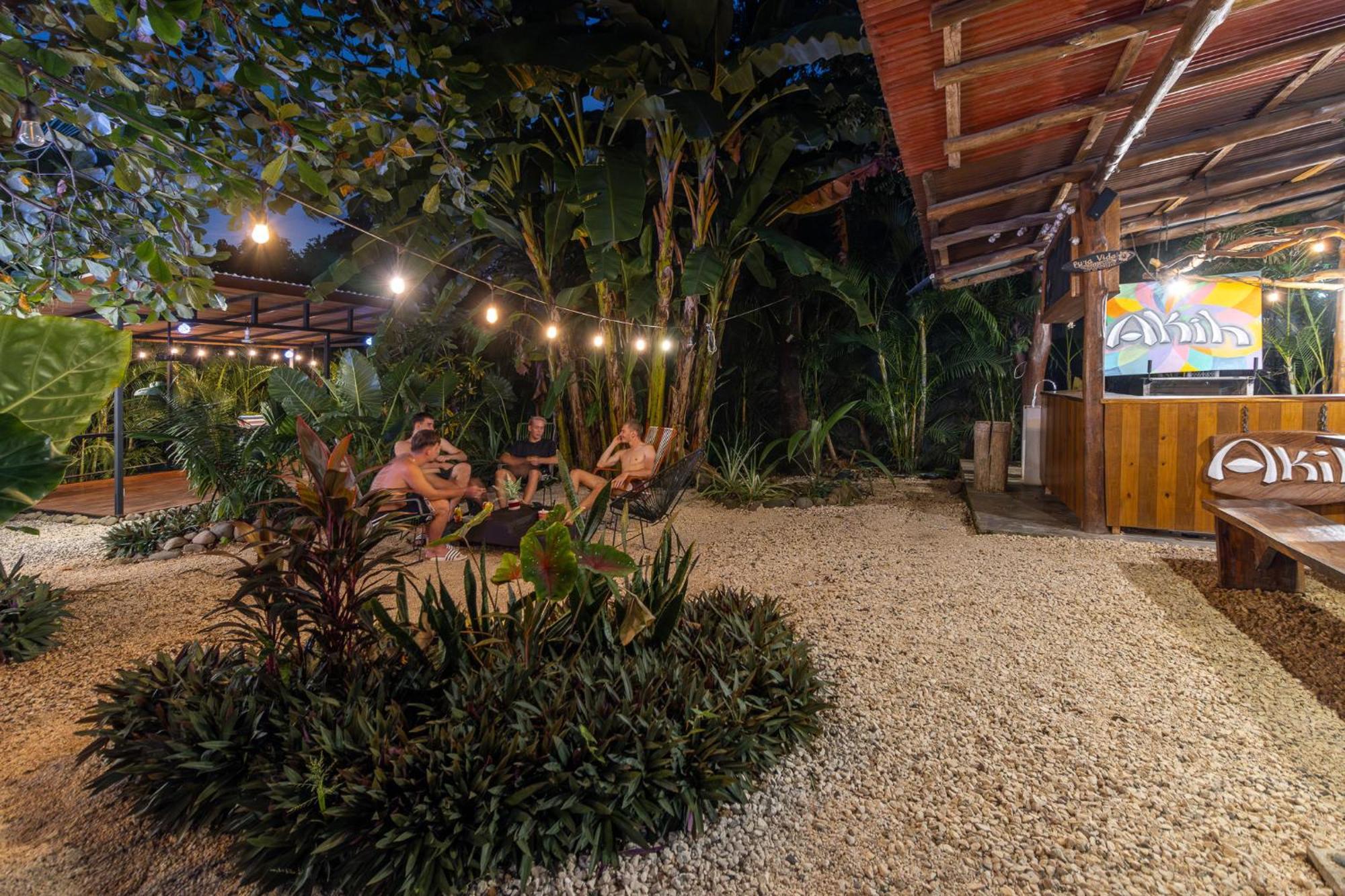 Akih Pods Hostel Playa Santa Teresa  外观 照片
