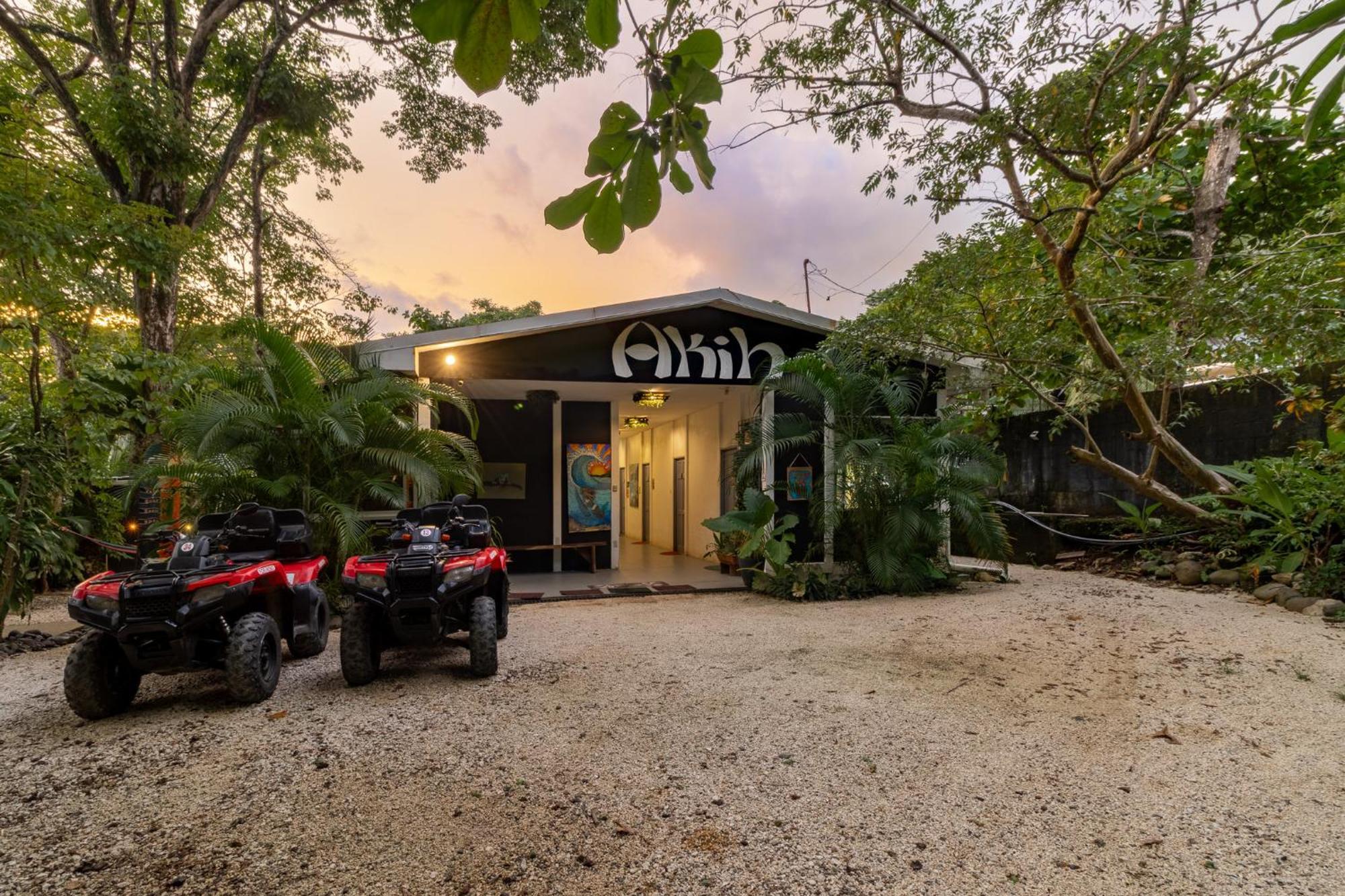 Akih Pods Hostel Playa Santa Teresa  外观 照片